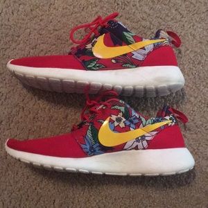 Nike Hawaiian Print Shoes